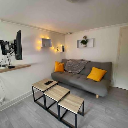 Appartement Avec Garage Et Terrasse Bourges Esterno foto