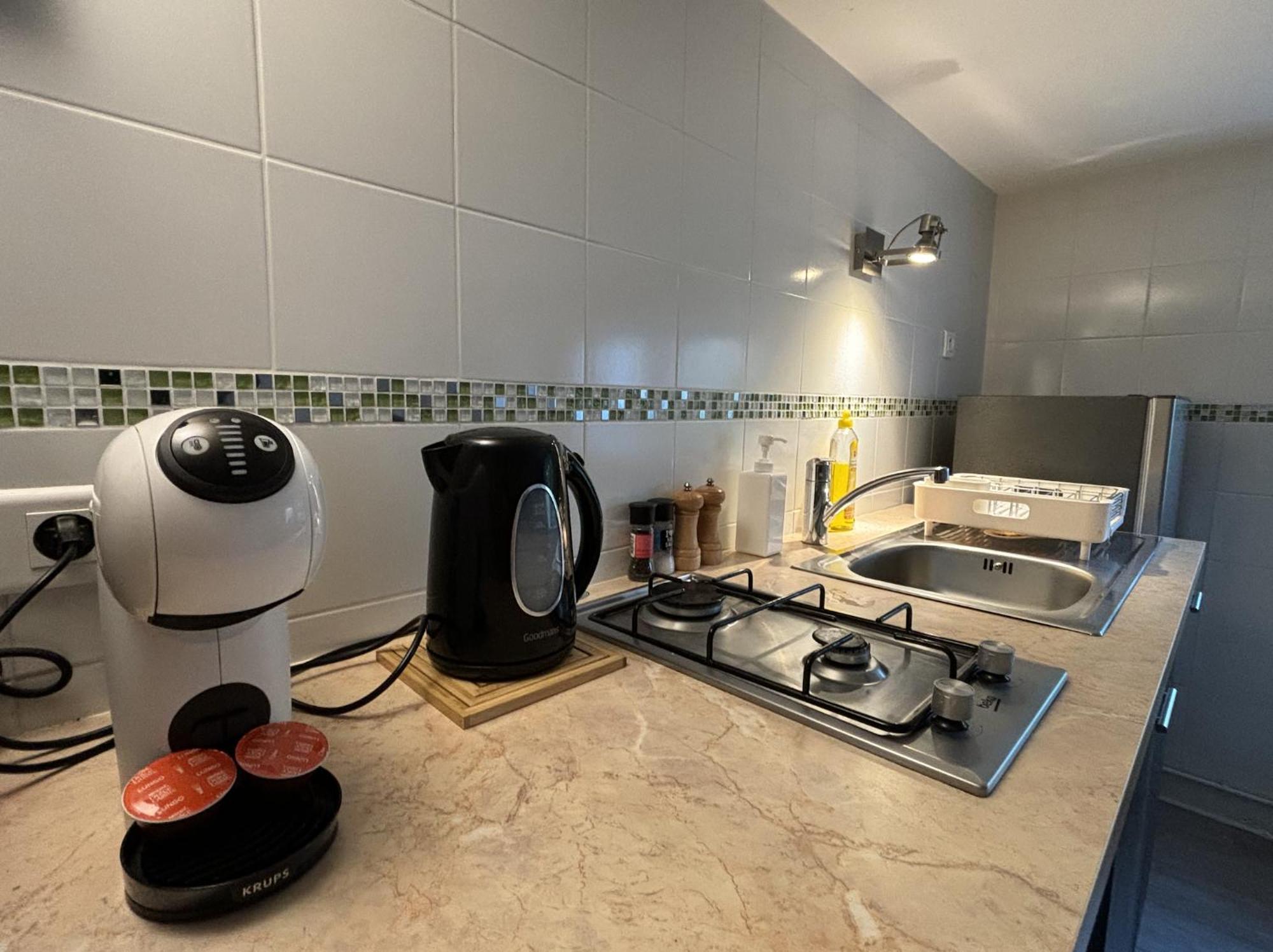 Appartement Avec Garage Et Terrasse Bourges Esterno foto